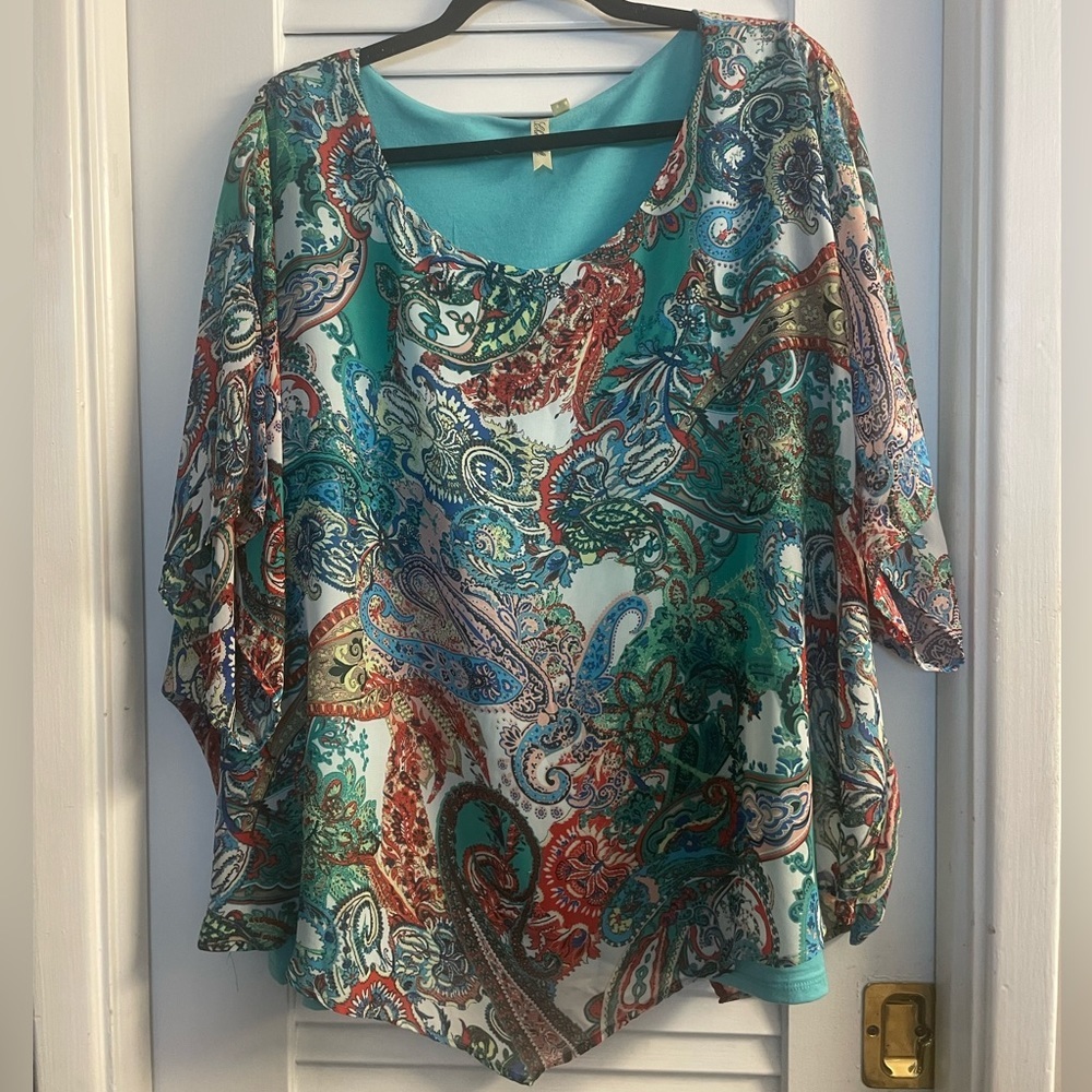 Chenault Soft Tank W/Kerchief Sheer Paisley Print Overlay Size 1X - Like New!